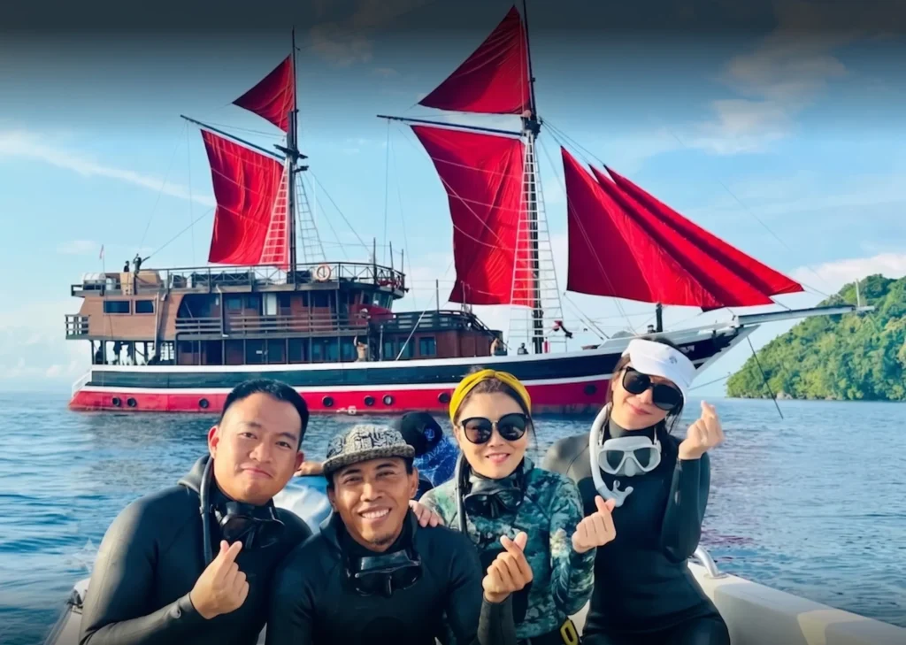 best liveaboard komodo in indonesia since 2022